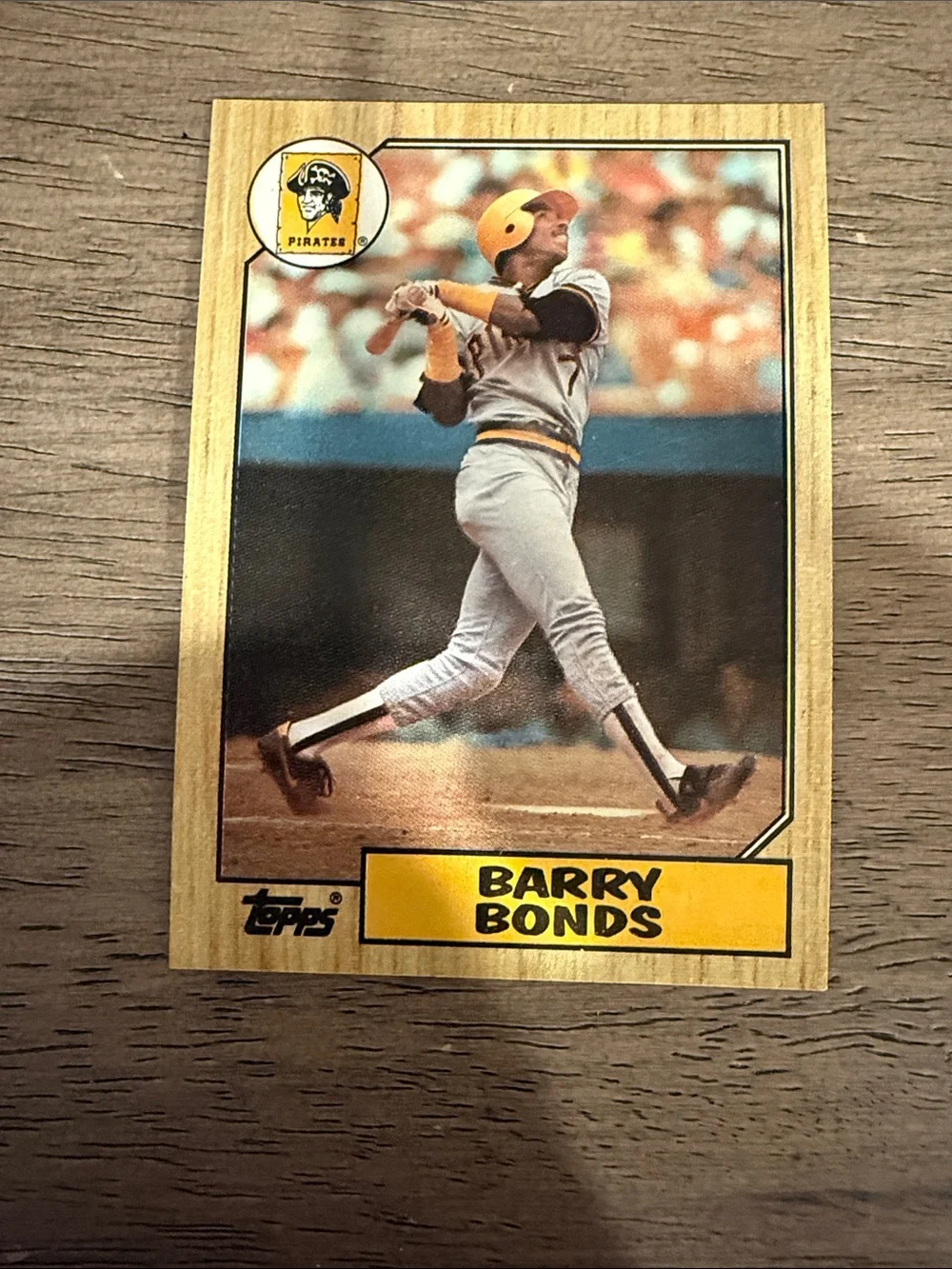 1987 Topps Barry Bonds rookie card (#320), - Picture 2 of 3